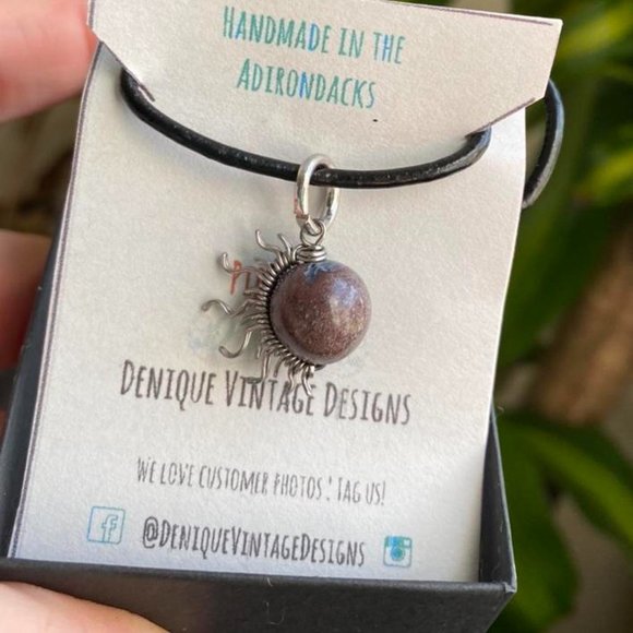 Stainless steel Pietersite tigers eye Sunburst Pendant Choker - Picture 2 of 4